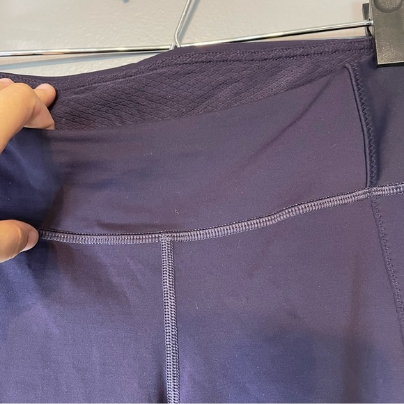 Lululemon Clip-In Crop Leggings 16" in Black Grape size 6 cycling biking - Picture 11 of 14